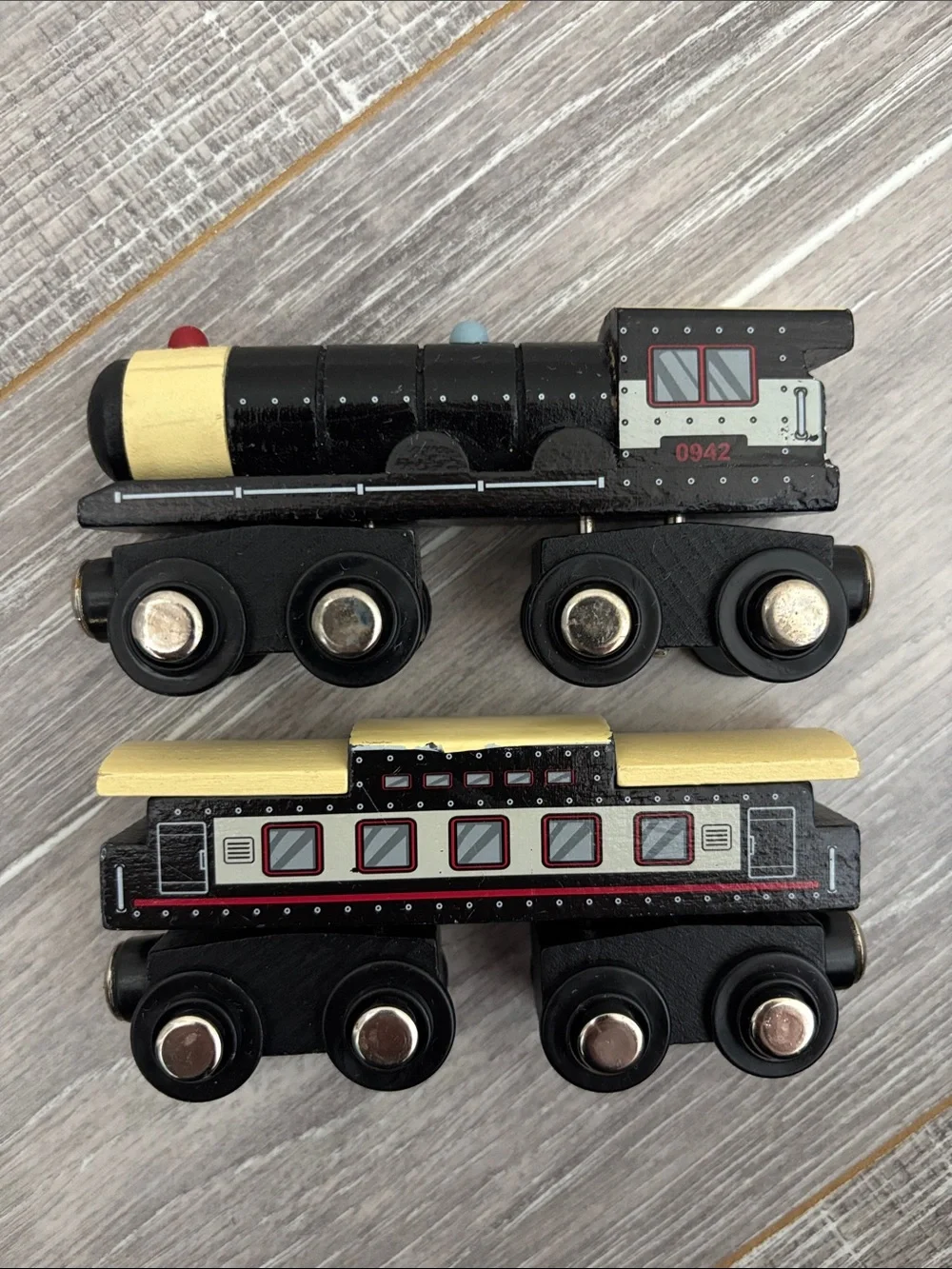 Battat Wooden Train Set - Black